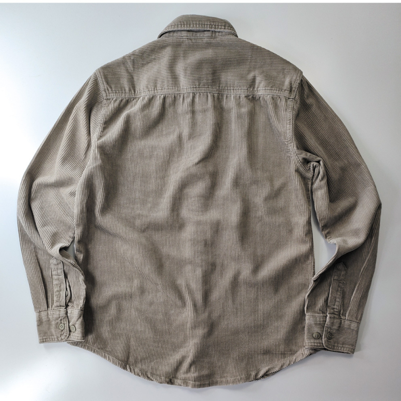 Πουκάμισο – ιαπωνικού ρετρό στυλ, ελεύθερη γραμμή, κεντημένο λογότυπο (Rayon ύφασμα, βασικό ποσοστό ≥96%, γιακά με πέτο, μακριά μανίκια)