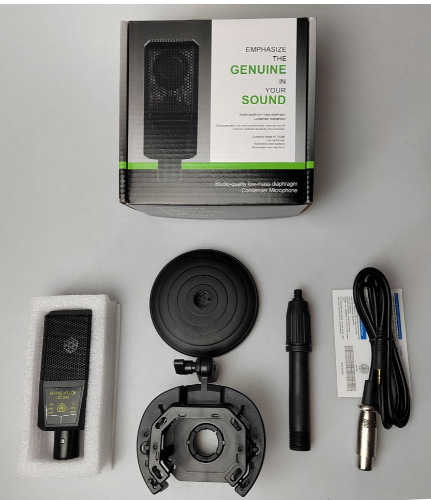 Microfon pătrat cu diafragmă mare, model 240, set cu card de sunet pentru karaoke; răspuns în frecvență 30 Hz–15 kHz, SNR ≥85 dB