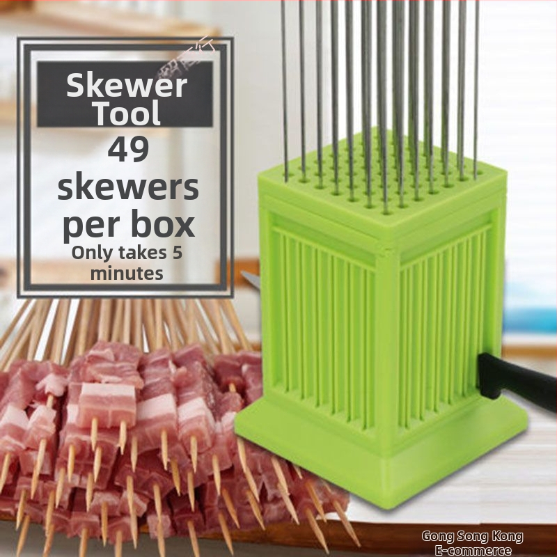 Železná grilovacia vidlica na špízy — nástroj na nabodávanie mäsa pre domáce použitie