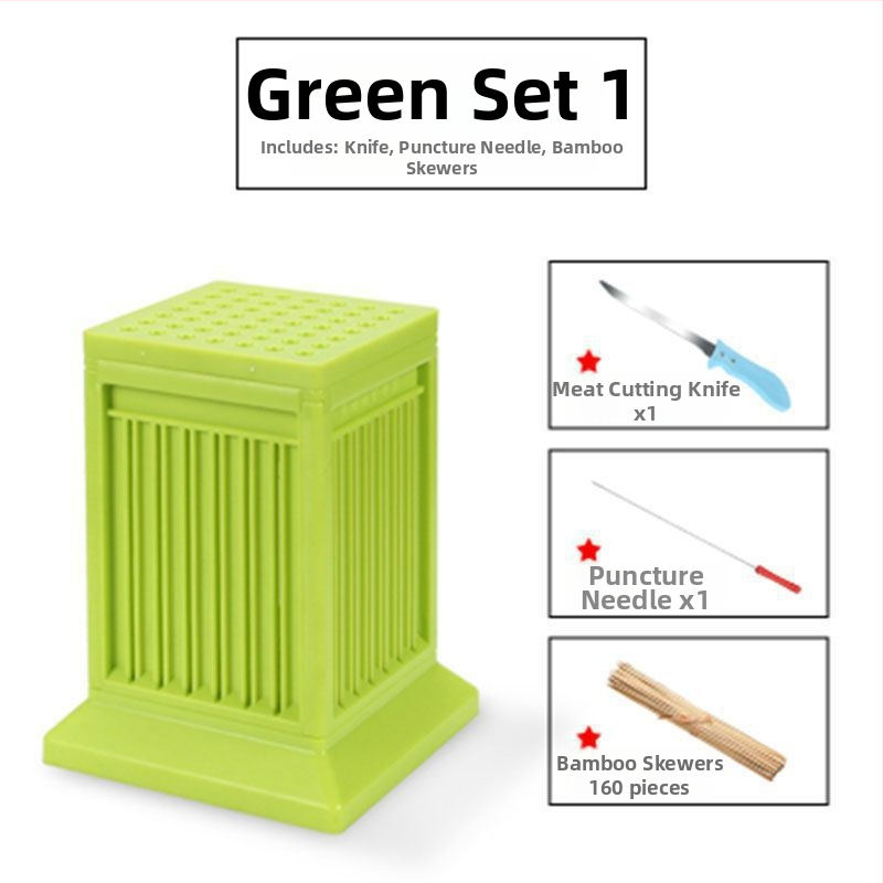 Železná grilovacia vidlica na špízy — nástroj na nabodávanie mäsa pre domáce použitie