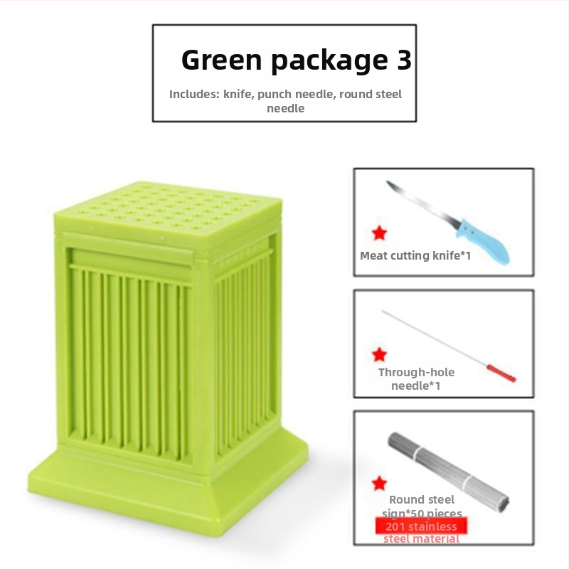 Železná grilovacia vidlica na špízy — nástroj na nabodávanie mäsa pre domáce použitie