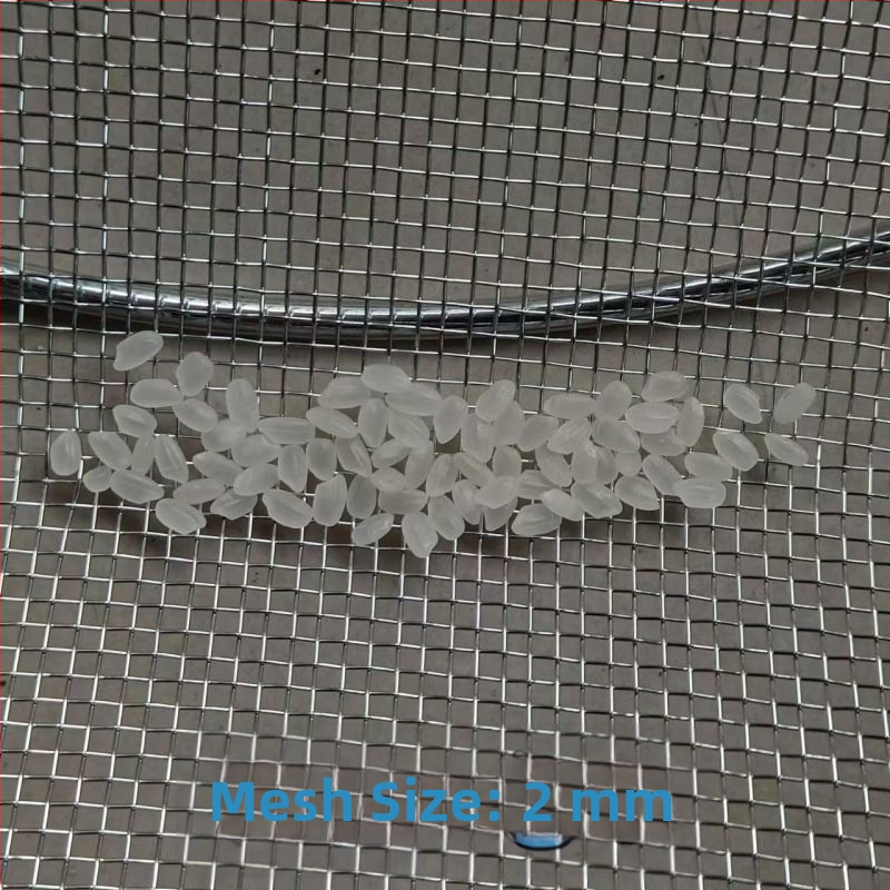 Sitko na múku, hrubo posilnené kruhové kovové sito, domáce použitie