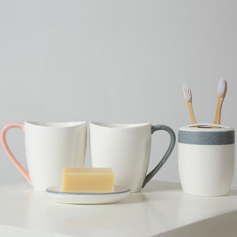 Set de baie din ceramică cu glazură japoneză fulg de zăpadă — trei piese, cu cupe pentru apă de gură și pentru periuța de dinți pentru cupluri