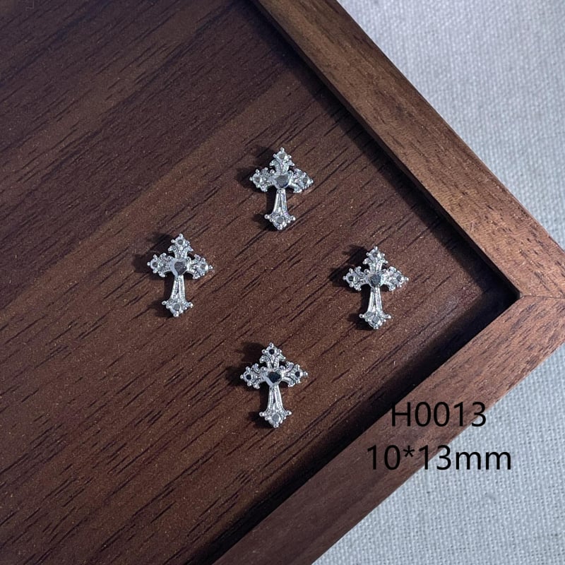 Nail art metalni dodaci s križem – mika prah, lančani uzorak, sladak retro punk stil