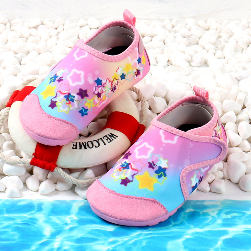 Plažne tenisice za djecu i odrasle – brzo se suše, protuklizne, Velcro zatvarač, niski gornji dio, gumeni potplat