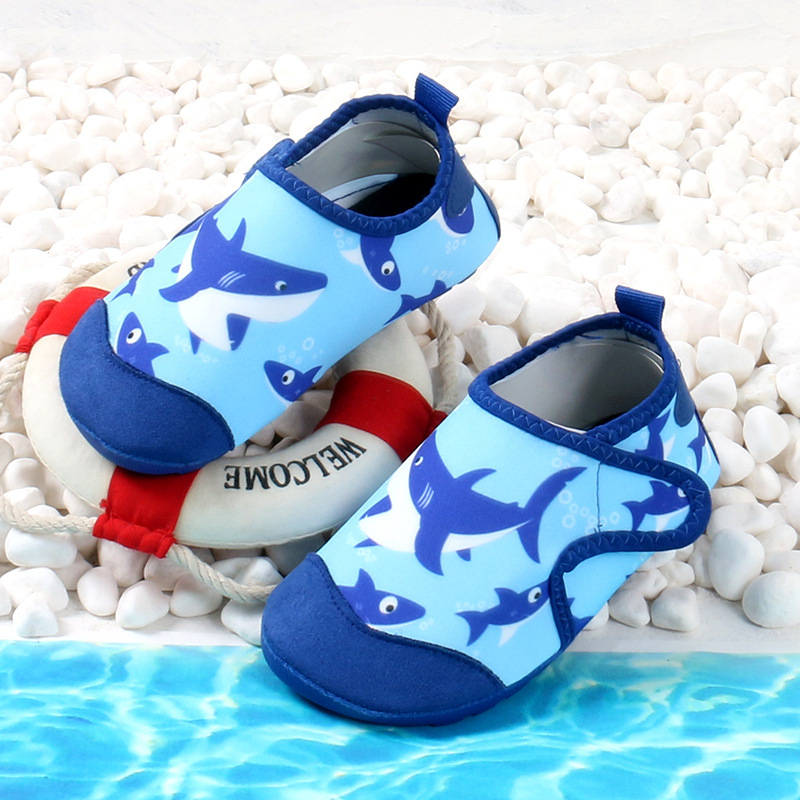 Plažne tenisice za djecu i odrasle – brzo se suše, protuklizne, Velcro zatvarač, niski gornji dio, gumeni potplat