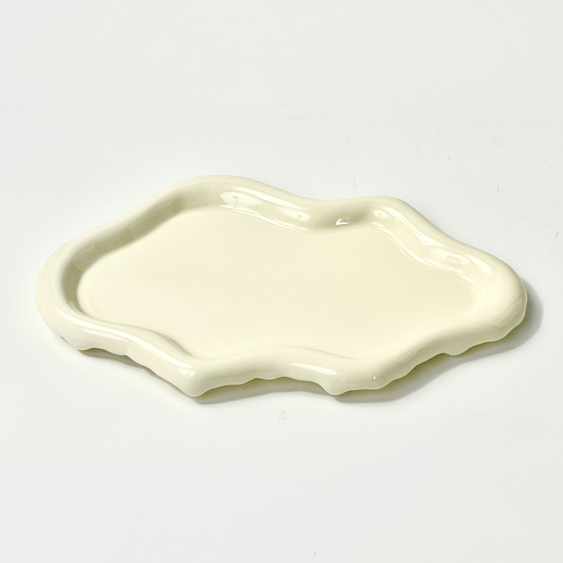 Keramička čašica za četkicu i ispiranje usta s točkastim uzorkom za parove, namijenjena studentskom domu