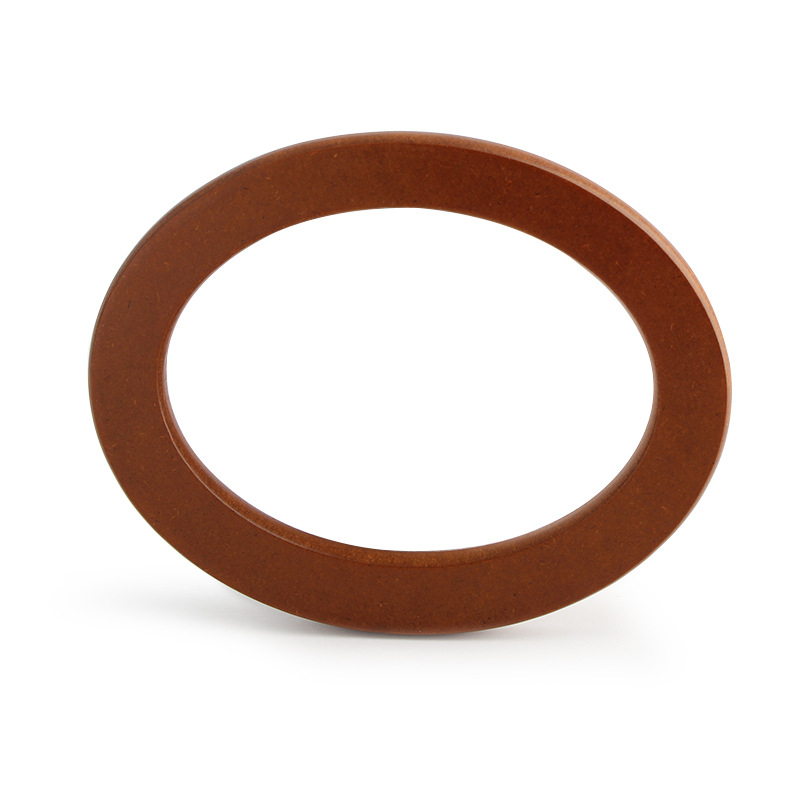 Πλεκτή τσάντα από μαλλί με ξύλινο δαχτυλίδι σε σχήμα κύκλου – εθνο-αγροτικό στυλ