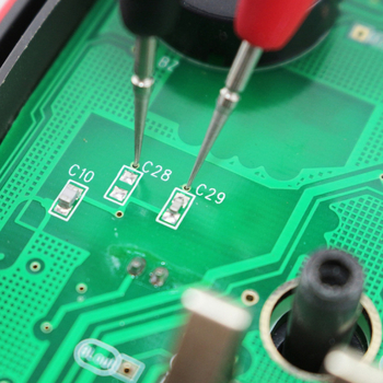 Пробник за мултицет – висок ток, изключително остър и фин връх; универсален тип; глава от 304 неръждаема стомана, никелирана латунна кръстовидна глава; PVC изолиран 42-ядрен кабел