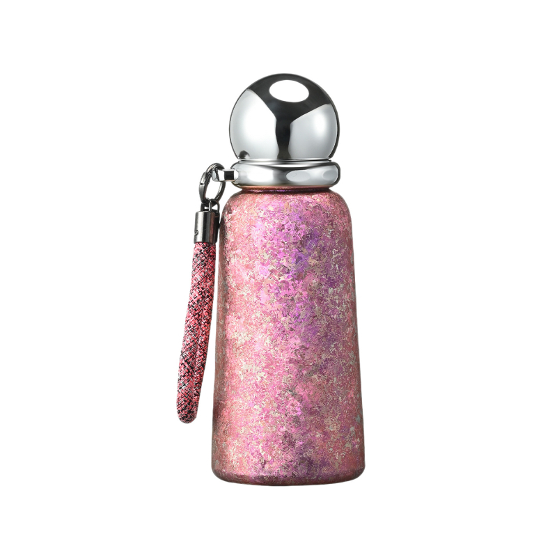 Tiszta titánból készült szigetelt pohár, titán héj, vákuum szigetelés 6–12 óra, csavaros kupak