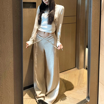 Téli egyenes szabású nadrág drapírozó hatással, típus Scimitar, dupla rétegű kötött tréning nadrág, magas derekú, poliészter anyag (50–70% poliészter) – japán-koreai laza stílus