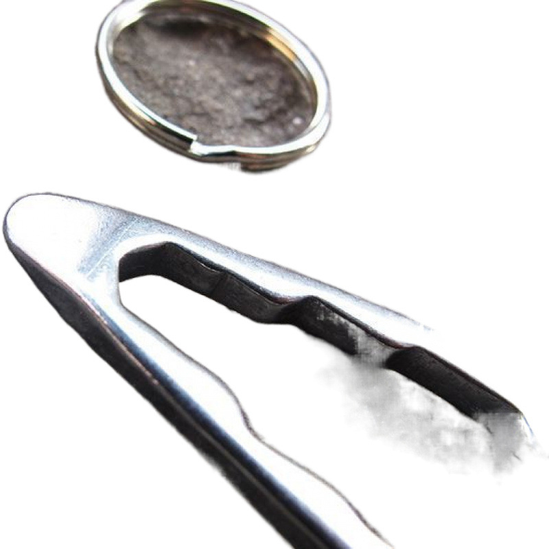 Prijenosni višenamjenski alat za kampiranje i EDC sa funkcijom samozaštite