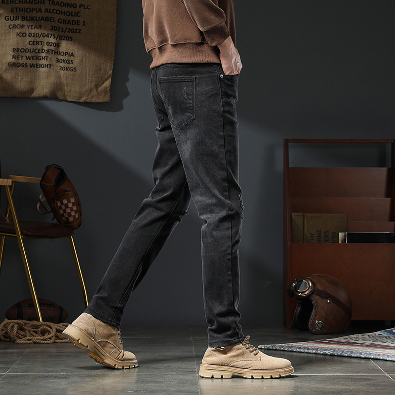 Traperice: Slim-fit denim s poderanim detaljima i stone-washom, pamuk, srednja struka, zatvarač, crno-siva