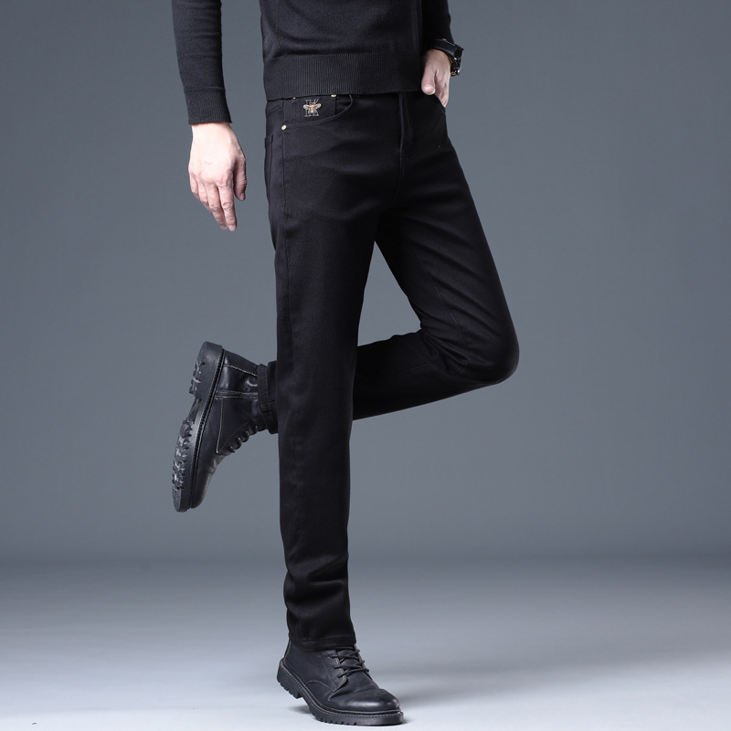 Muške traperice – uskog kroja, srednji pojas, zip, debeli denim, 91% pamuka