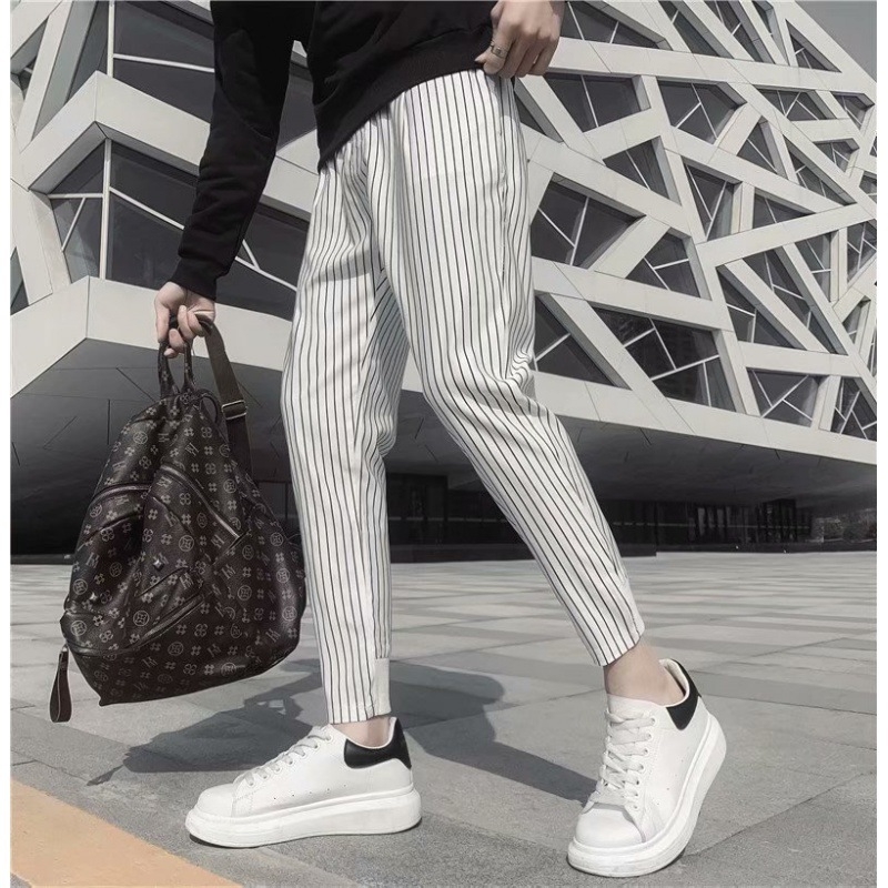 Muške casual hlače - slim-fit, prugaste, kraće do gležnja, srednji pojas, ljeto