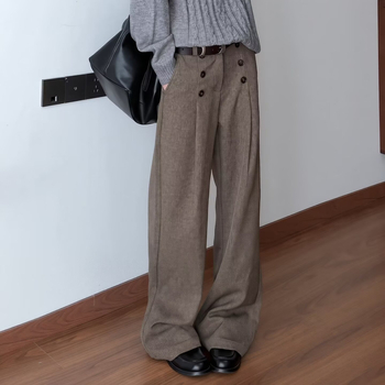 Muške casual hlače ravnog kroja od pamuk–poliester smjese, kopčama, retro stil