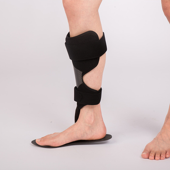 Lábtartó ortézis bokafixációval – szénszálas korrekciós cipő (Márka: Trbs; Modell: Bap belt; Lábaknak)