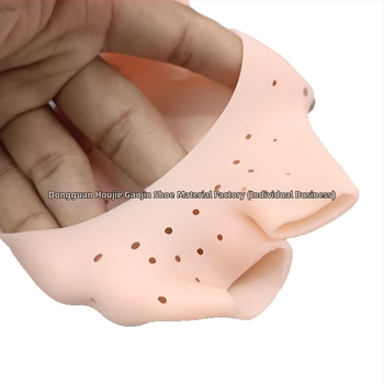 Loďové ponožky s otvoreným prstom a SEBS silikónom – priedušné, oddelovač prstov, proti oderu, protišmykové, hydratačné pre pokožku