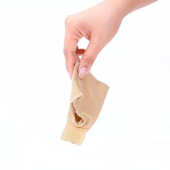 Toe Divider ortoza za korekciju hallux valgus, razdvojivač velikog prsta, materijal SEBS + nylon, model: Toe Divider, serija: Orthotics