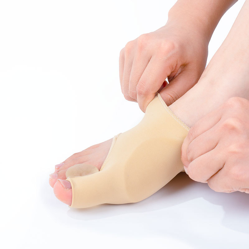 Toe Divider ortoza za korekciju hallux valgus, razdvojivač velikog prsta, materijal SEBS + nylon, model: Toe Divider, serija: Orthotics