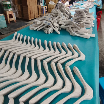 Set PU kožnih vješalica i torbi s personalizacijom i otiskom loga