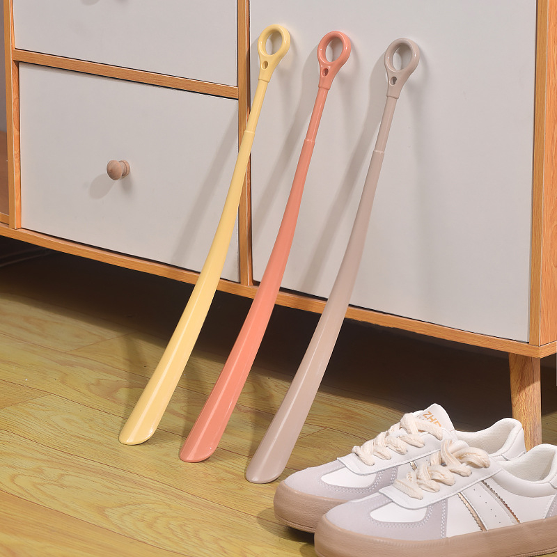 Kućni Shoe Horn s dugom drškom i produženim dijelom s otvorom za vješanje — Polygonatum odoratum