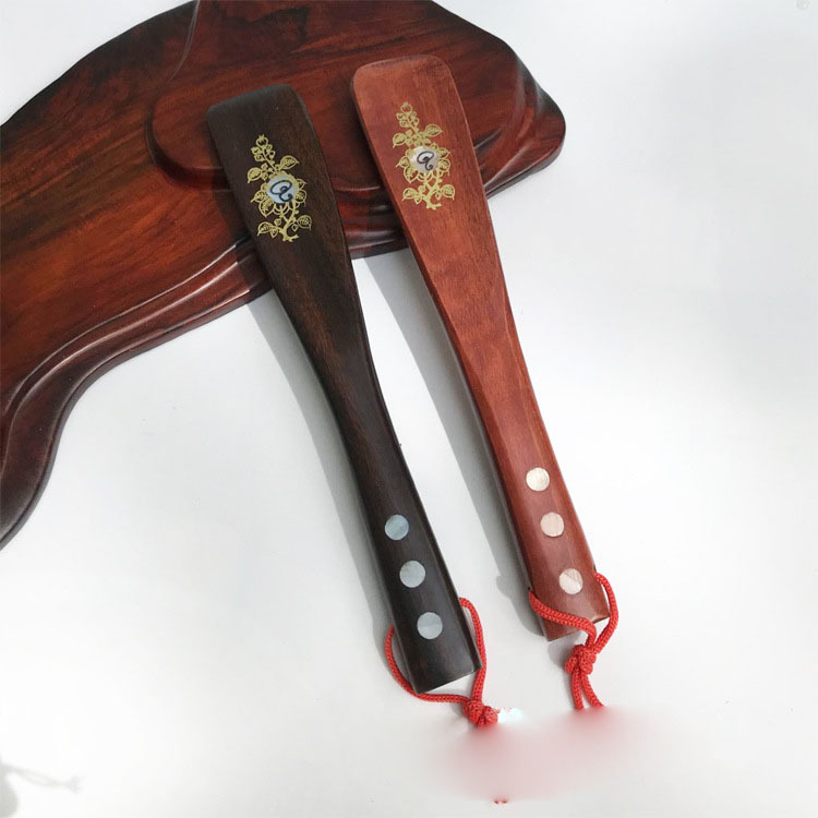 Cipőhúzó mahagóni stílusú, Journalists márka, egész éves használatra