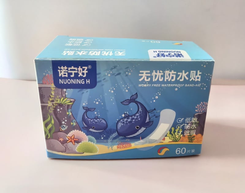 Vodootporan proziran PE flaster, ultra-tanki, za kupanje i plivanje, 0,05 mm debljine, pokriva ožiljke.