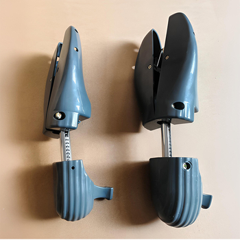 Întinzător reglabil de pantofi din plastic — Model: întinzător/last/expander; Brand: An outside; Stil: utilizare zilnică; Potrivit pentru: pantofi sport, piele, sandale, casual, pantofi de lucru; Sezoane: toate sezoanele