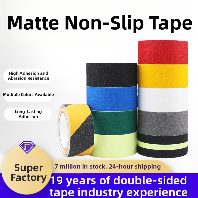 PVC protiskluzová páska na schody – 80 µm, povrch s drsným zrnom, polypropylénový lepiaci systém, séria Anti-Slip Tape, dĺžka a šírka na mieru