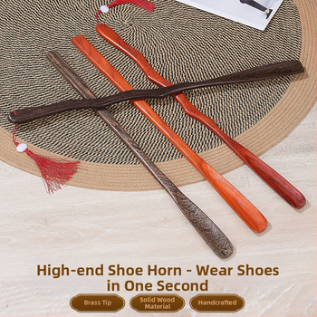 Hosszú fogantyújú fa cipőhorn idős és várandós nők számára, modern minimalist design (Anyag: chicken-wing wood; Termékkód: th01; Márka: Sandalwood gray; Kategória: Egyéb faipari termékek)
