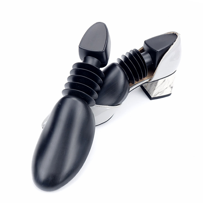 Proširivač cipela – model Shoe stretcher / last / expander; Pogodno za tenisice, kožne cipele, čizme, sandale i drugo; stil: svakodnevni komfor; marka: Mrs. Di.; sezona: ljeto, zima, proljeće, jesen.