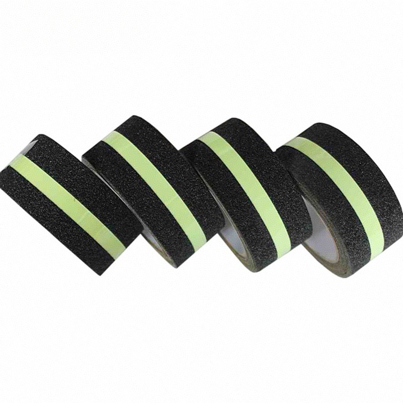 Svjetleća protuklizna traka za stepenice, PET/PVC osnova, debljina 0,85 mm, akrilno ljepilo, -20 do 100°C