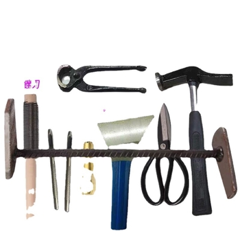 Set alata za popravak cipela – potpuni set s bakrenim awlom, kliještima, čekićem, drvenim pilnikom, škare