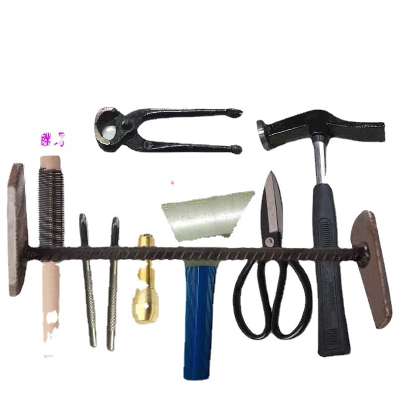 Set alata za popravak cipela – potpuni set s bakrenim awlom, kliještima, čekićem, drvenim pilnikom, škare
