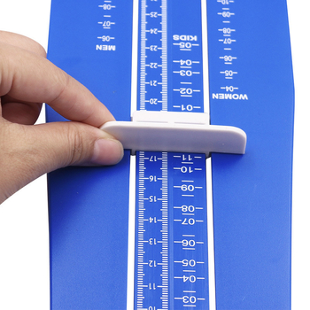 Cipőfeszítő — PU anyag, modell 040, egyenes deszka, alkalmas sportcipőre, bőr cipőre, bakancsra, szandálra, hétköznapi és munka cipőkre; márka QSTEXPRESS