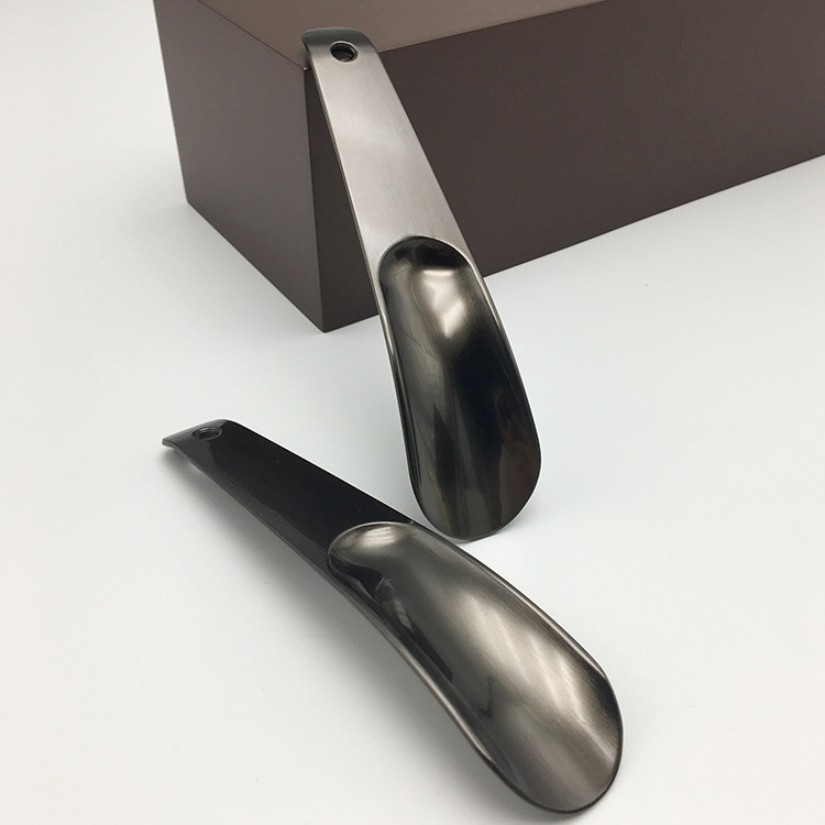 Independence zinc alloy curved-handle shoehorn