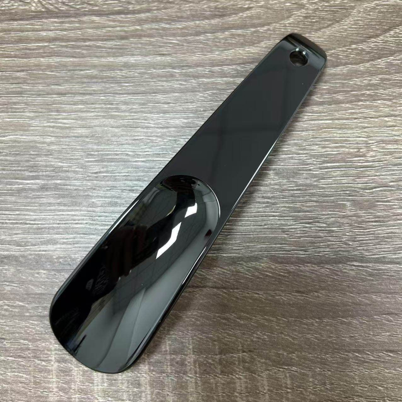 Independence zinc alloy curved-handle shoehorn