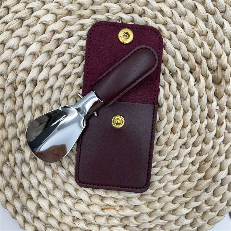 Uhvatič za cipele – sklopni, prijenosni, unisex, metalna koža – Model XB-0418-005, za sve sezone