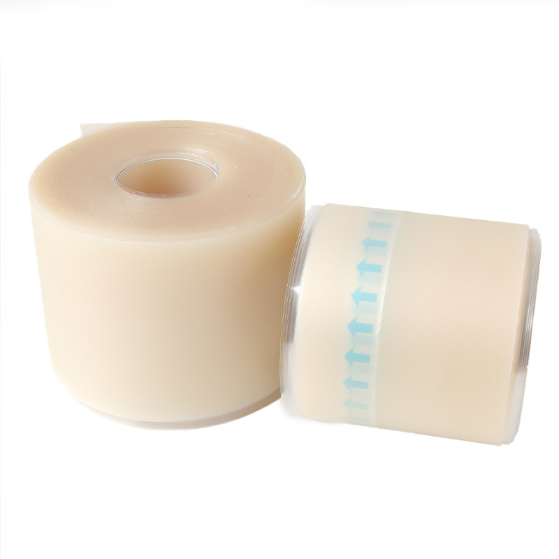 Hidro-koloidni zavoj u roli s rubom za petu, debljina 0,3 mm, hidro-koloidni materijal, mogućnost ispisa logotipa, prilagodba dostupna