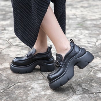 Ženske platform loafers s 8 cm visinom, gornji dio od kože prvog sloja, okrugli vrh, gumasti potplat, kožni ulošak