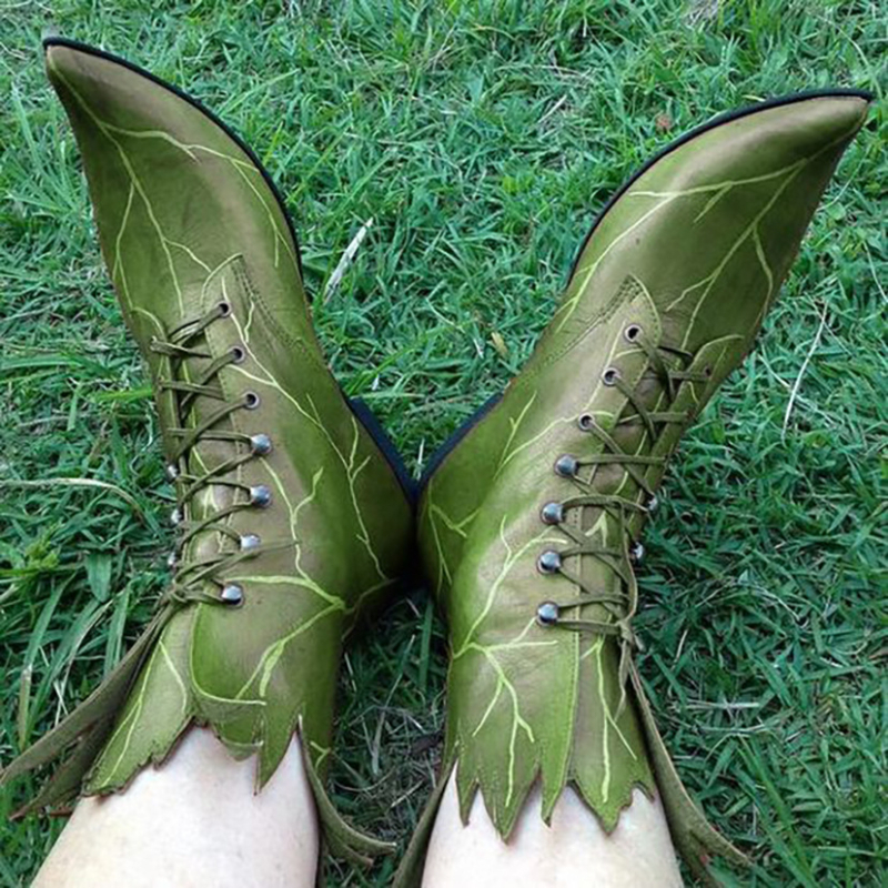 Gležnjače - retro gotičnog stila, šiljasti vrh, niski debeli potpetica 1–3 cm