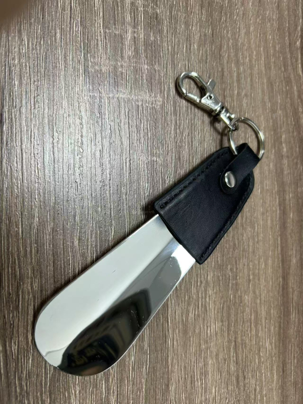 Shoehorn Independent Model 211, za sva godišnja doba
