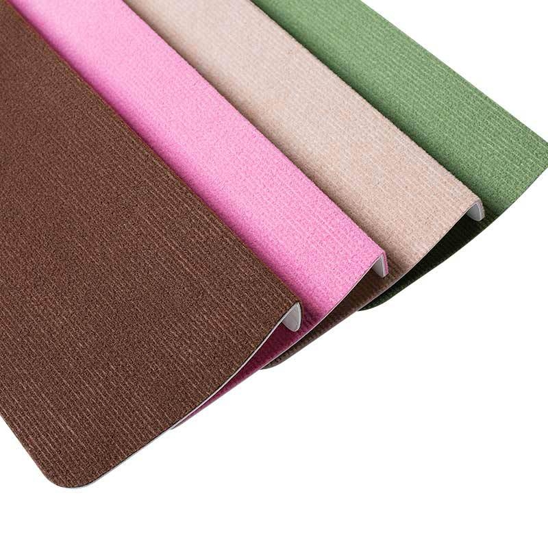 Стълбищен килим – бродиран, полиестерно влакно, самозалепващ, против подхлъзване