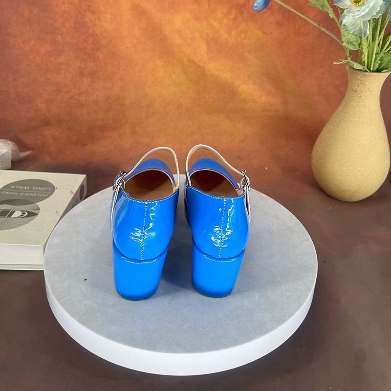 Sandale cosplay pentru femei, vârf rotund, partea superioară din microfibră, talpă PU, toc mediu 3–5 cm, potrivite pentru toate anotimpurile