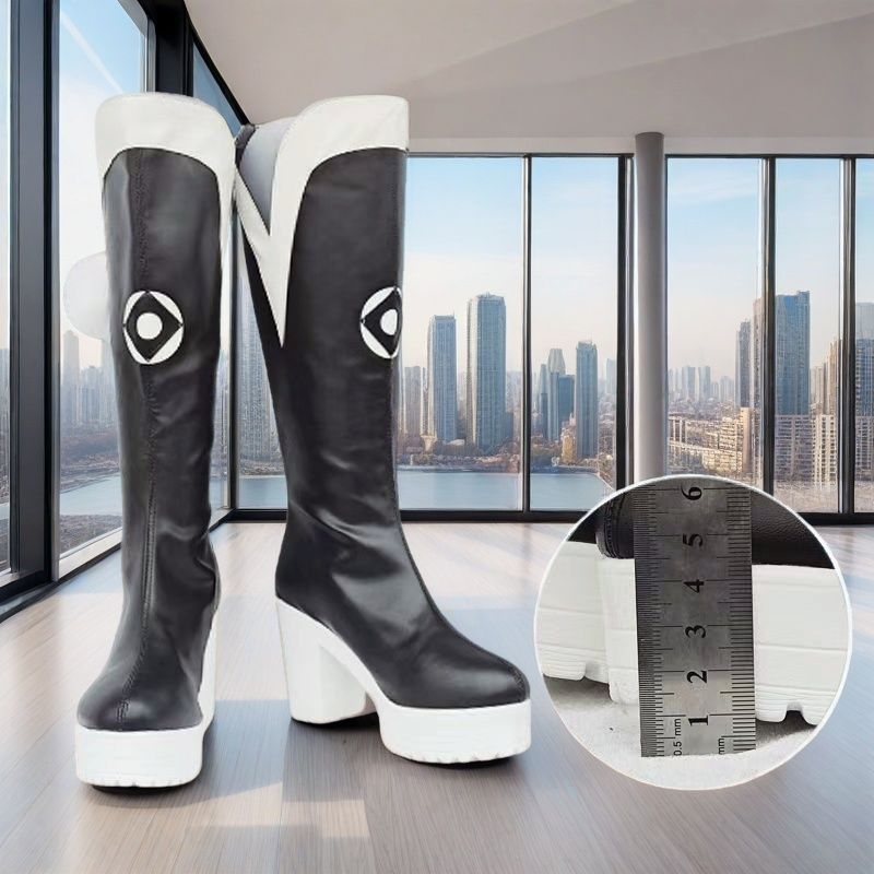 Cosplay térdmagas csizmák, felső része szintetikus bőr, magas szár, hátul záródó cipzár, csíkos mintázat, latex talpbetét