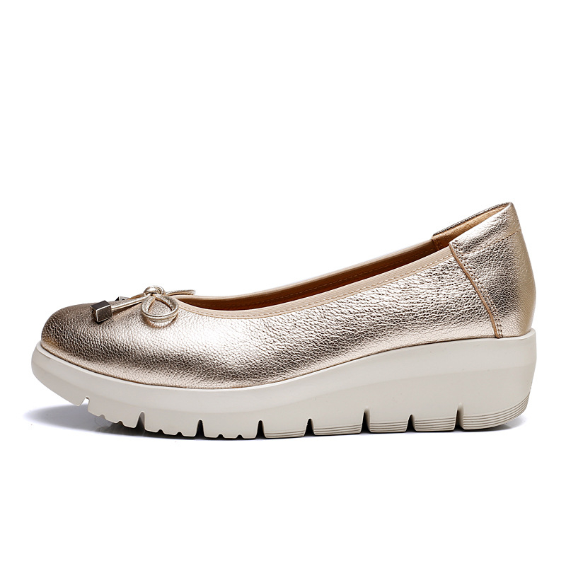 Ženske PU loaferice, slip-on, klinasti pet, zaobljen vrh, debela gumena potplata