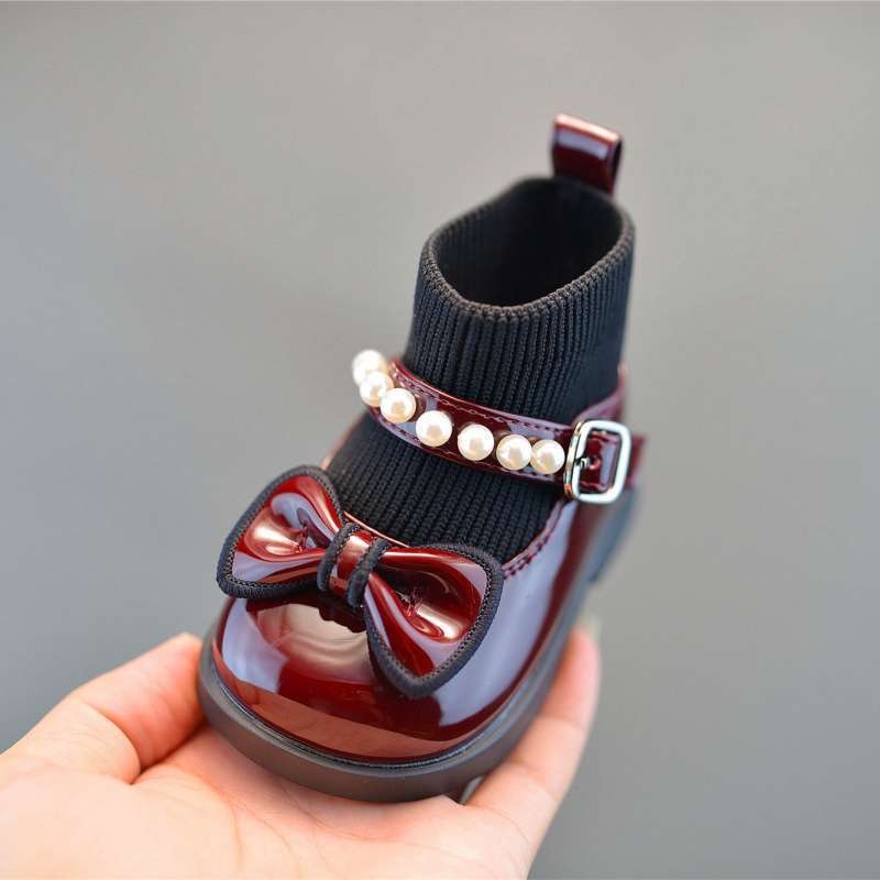 Baba lányok részére légáteresztő műbőr balerina, 0–1 év, csúszásmentes TPR talp, középmagas felsőrész, hercegnő-stílus