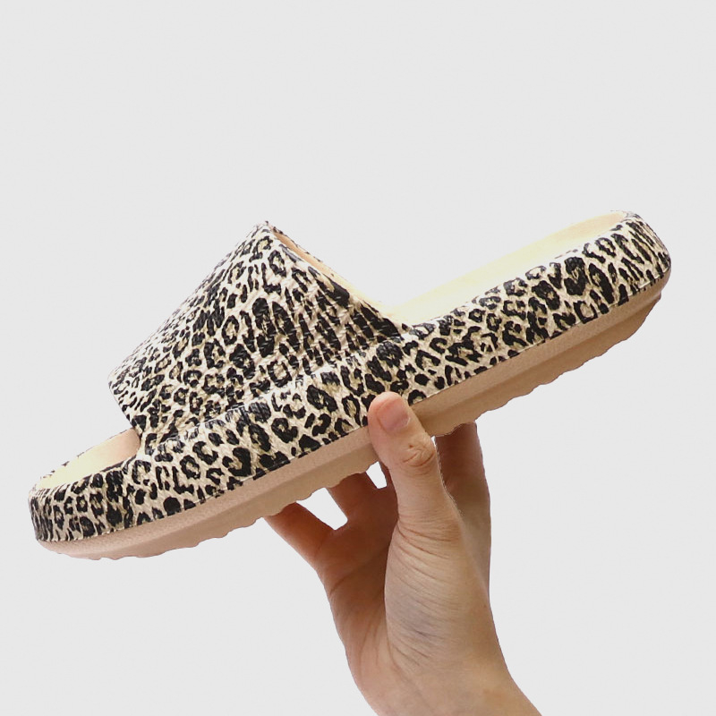 GELLEBRO Ženske EVA papuče s debelim potplatom, maskirni leopard uzorak, masaža, prozračne, lake