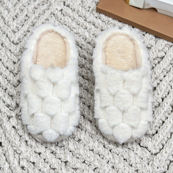 Uniszex kockás papucs suede felsővel, textil talppal és bélésével, mindennapi beltéri és kültéri használatra